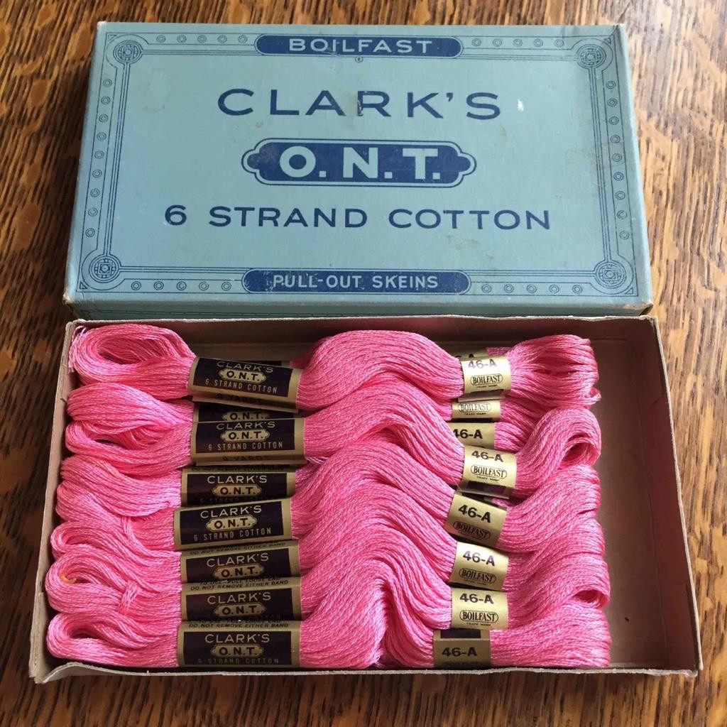 Clark’s O.N.T. 6 Strand Cotton Pull-Out 14 Skeins Mid Rose 46-A w/ Original Box