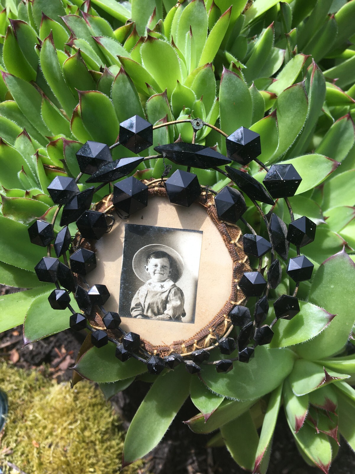 unique PRIMITIVE hand made Victorian brooch~pin~mourning child~funeral~Jet beads