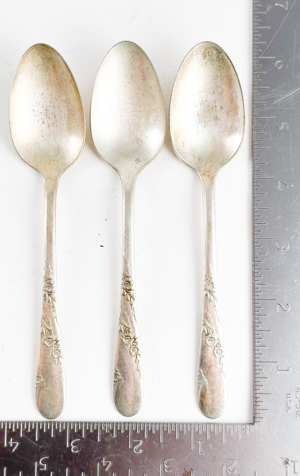(3) VTG Tudor Plate Oneida Community “Bridal Wreath” Silver Silverware 6″ Spoon