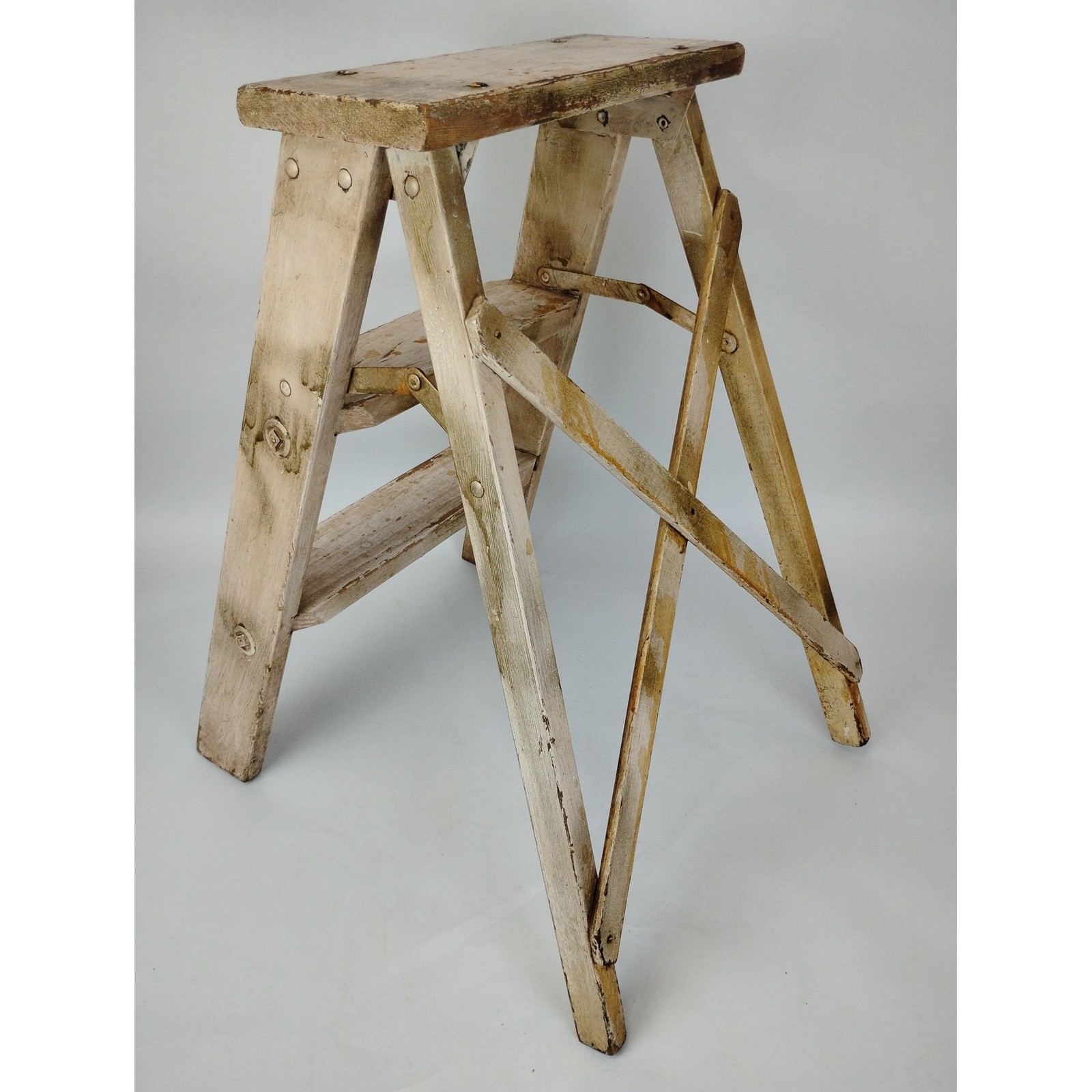 Vintage Wooden 3 Step Stool Ladder Rustic Farmhouse Plant Stand White 22″ Prop