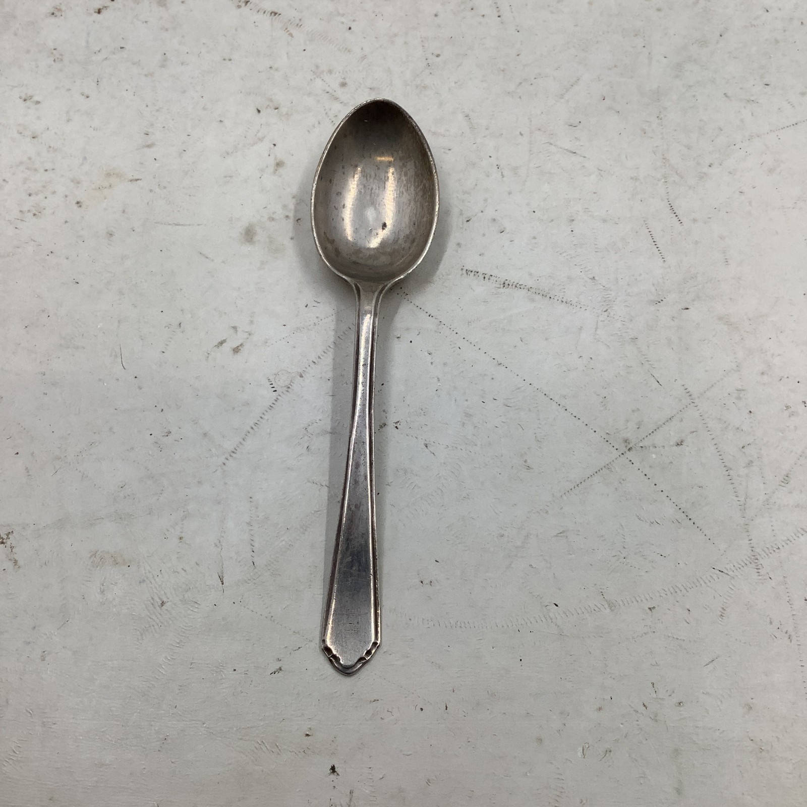 Solid Silver Spoon By Barker Bros. Silver LTD Made In Birmingham 1932 12.05g