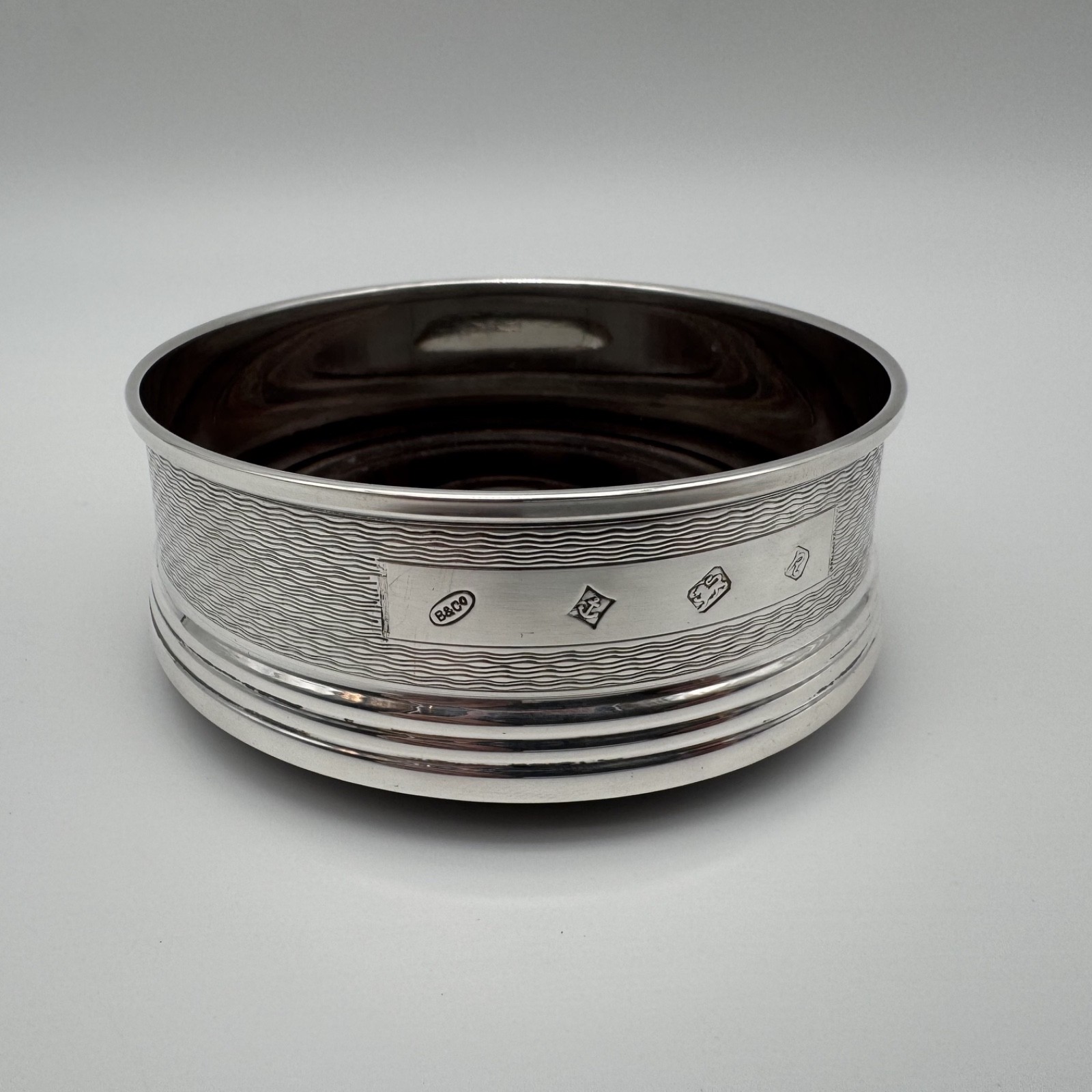 Sterling Silver and Mahogany Bottle Coaster by Broadway & Co – Birmingham 1991