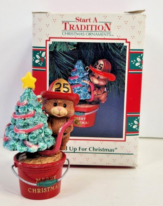 ENESCO FIRED UP FOR CHRISTMAS TREASURY OF CHRISTMAS ORNAMENTS LUSTRE FAME 92
