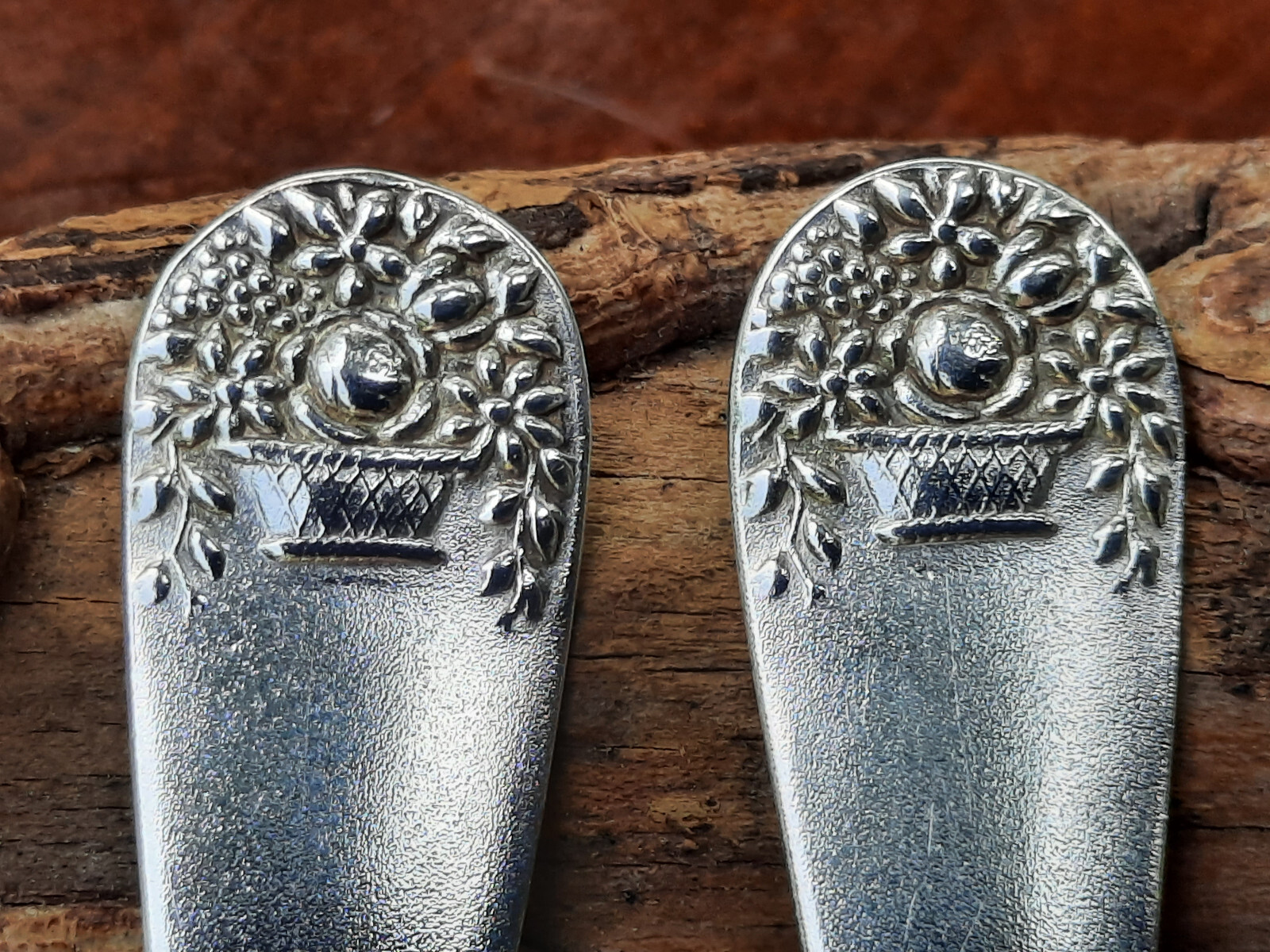 Sterling Silver Pair Durgin Basket of Flowers Demitasse Spoons, No Mono