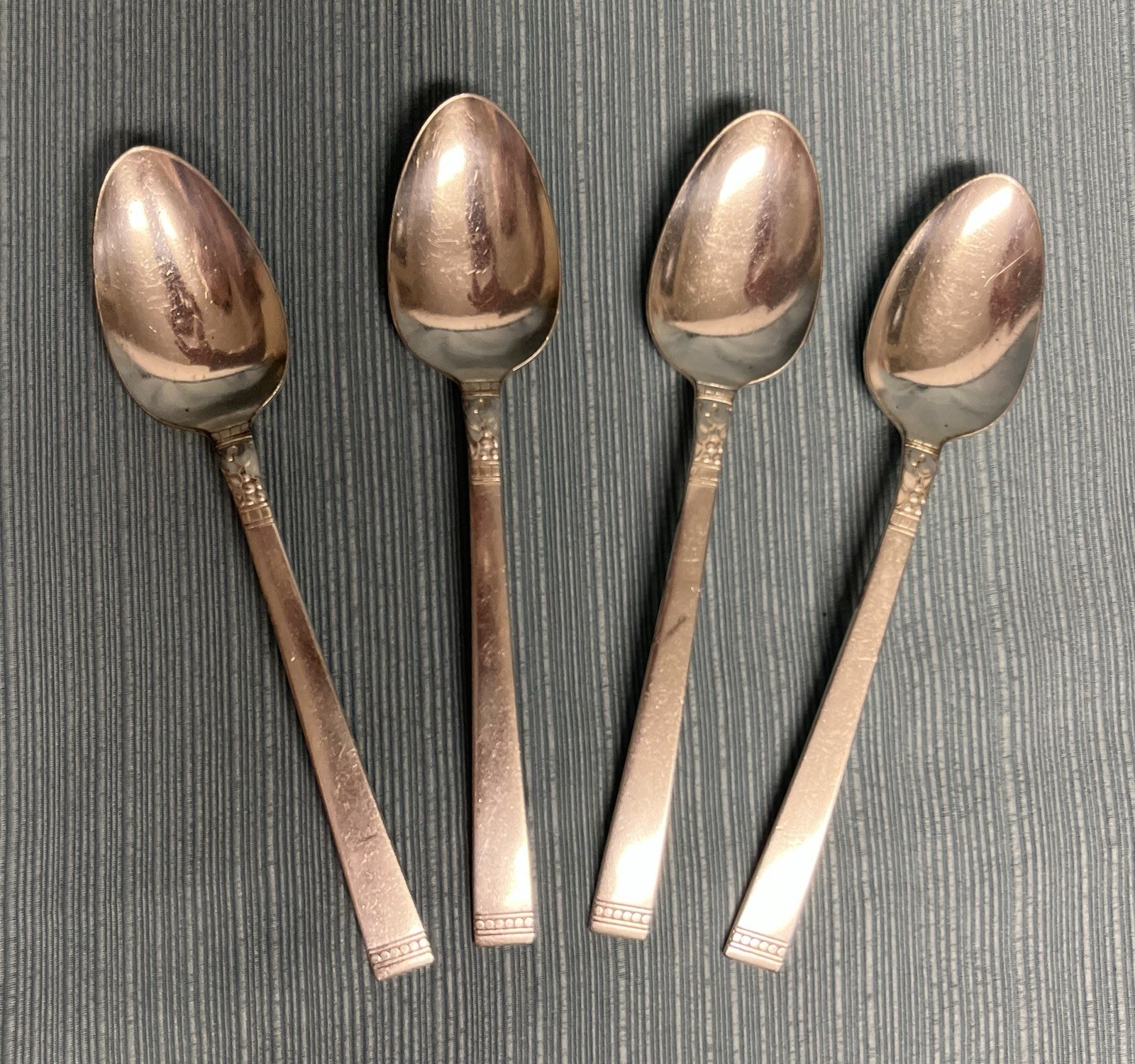 Vintage Set of 4 Silverplate Teaspoons Community Plate FOREVER Pattern 1939-47