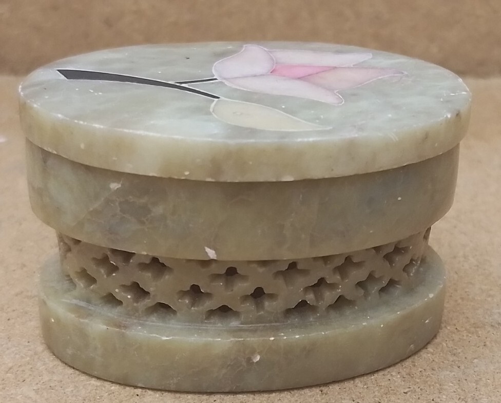 Vintage Old Retro Natural Stone Onyx Marble storage pot dressing table trinket