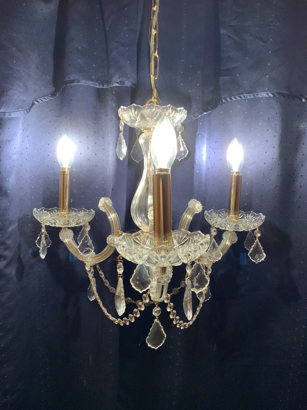 Small 3 Arm Light Petite Crystal/Glass Chandelier Spain Gold/Brass 18×14