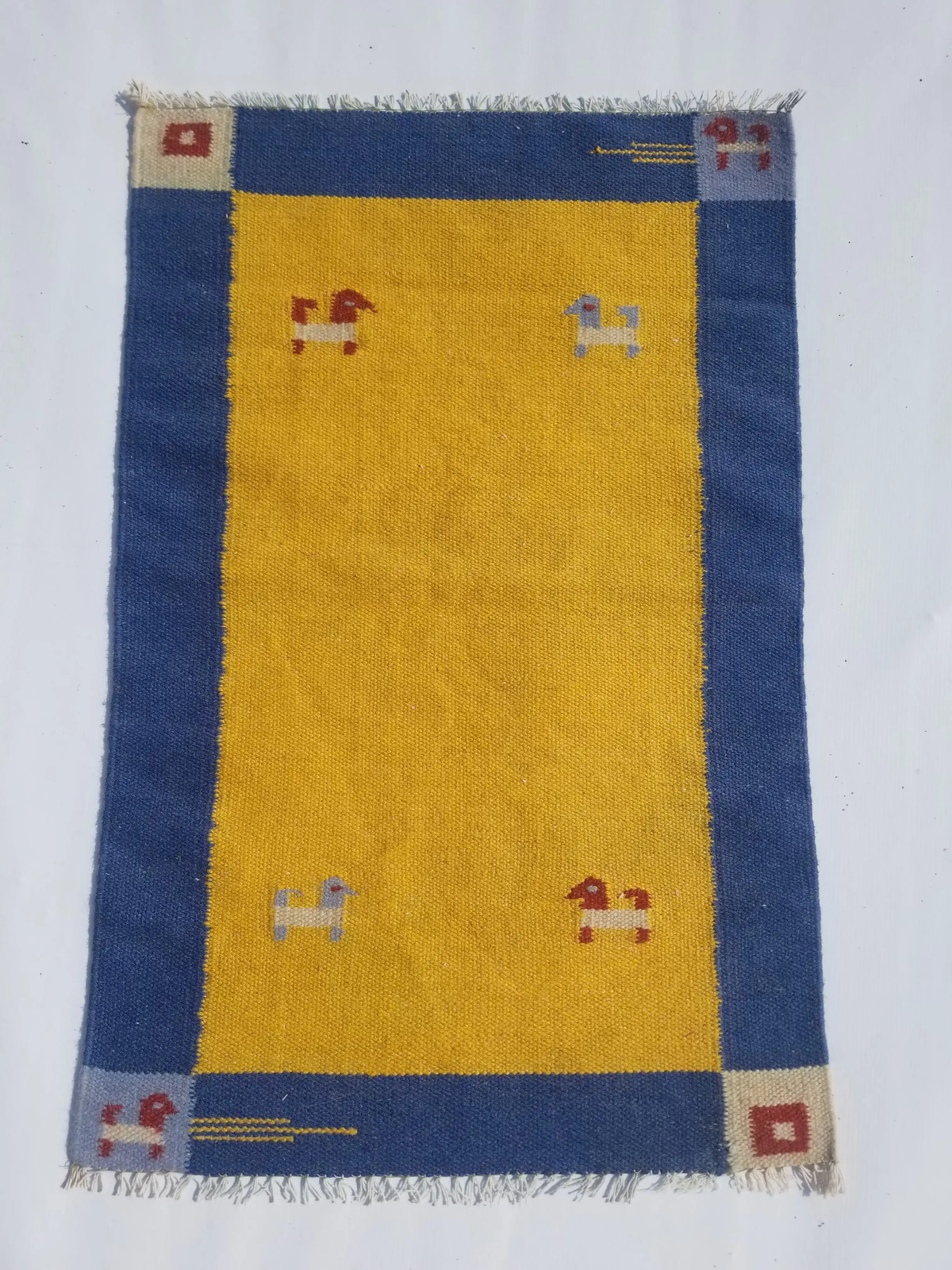 Vintage Handmade Traditional Figural Mustard Blue Kilim Rug Carpet 2.8×1.8ft