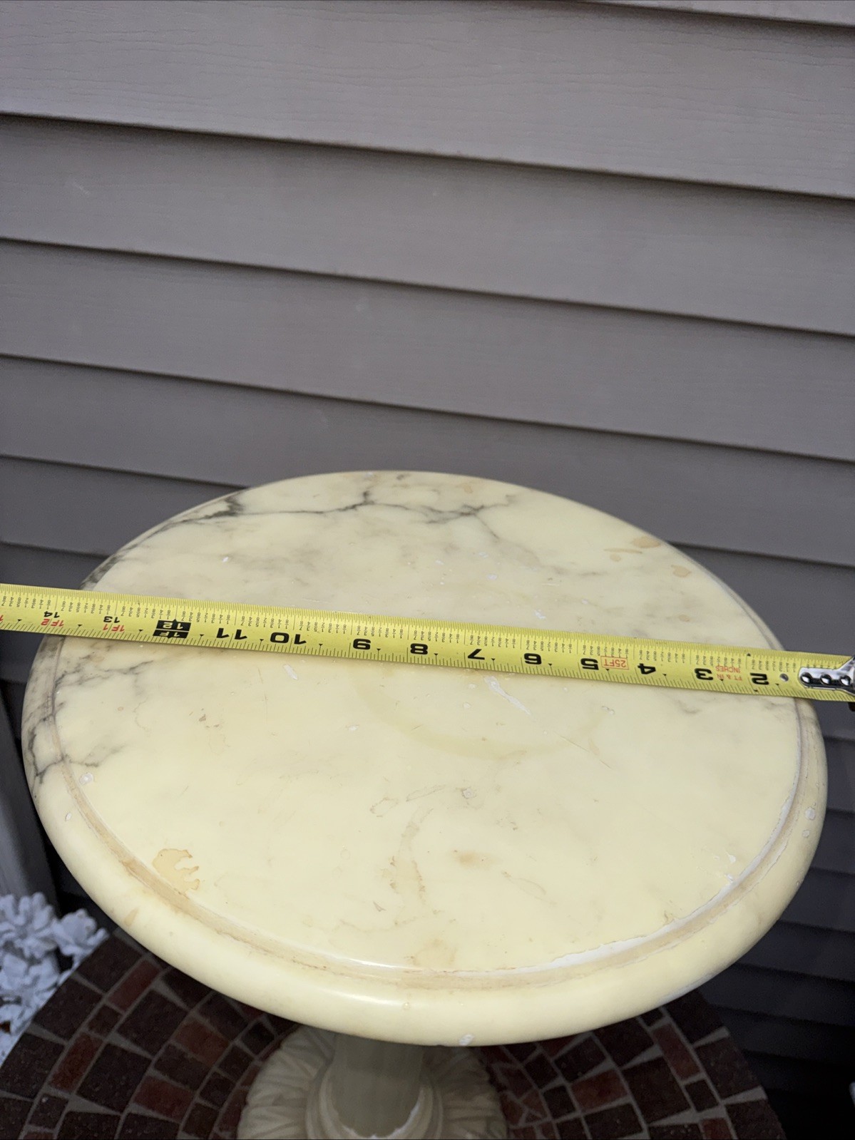Alabaster Stone Side Table Made In Italy For Restoration. Chipped. Pickup Only