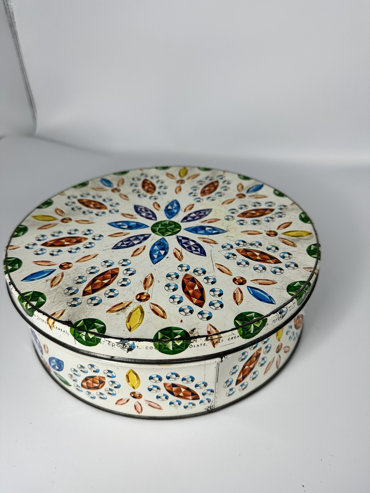 Vintage Zion Candy Jewels Deluxe Assortment Zion Industries Zion, ILL 48 oz. Tin