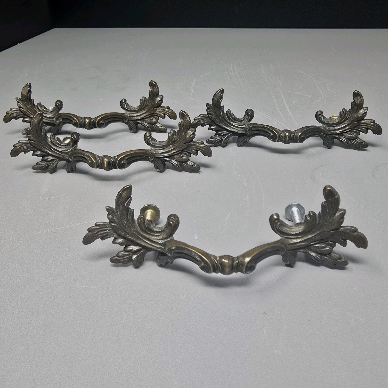 4 Vtg Drawer Pull French Provincial 2.8″ Centers Keeler K853 Restoration Salvage