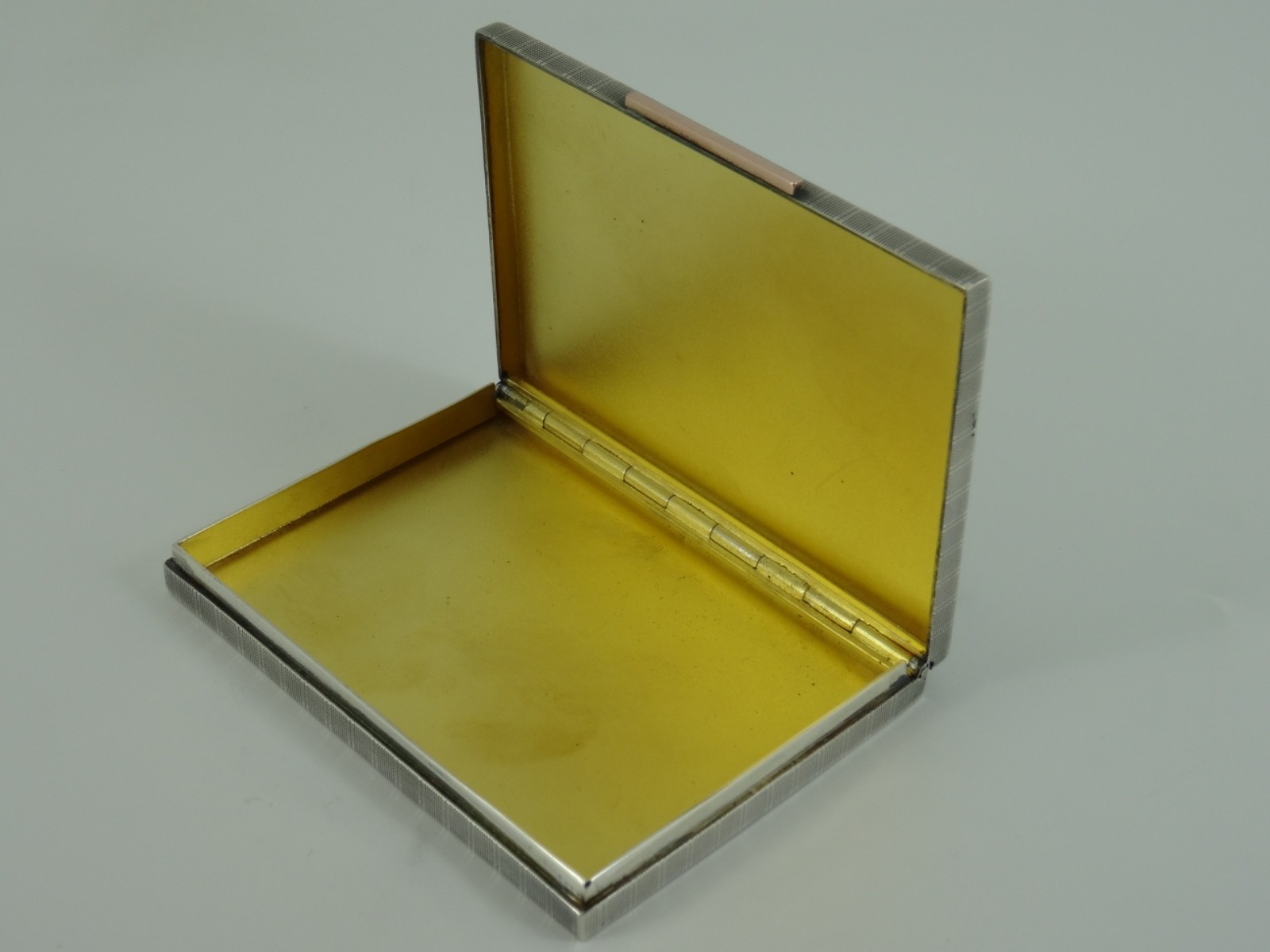 SOLID STERLING SILVER SPLENDID GEORGE VI CIGARETTE CASE BIRMINGHAM 1938 113G