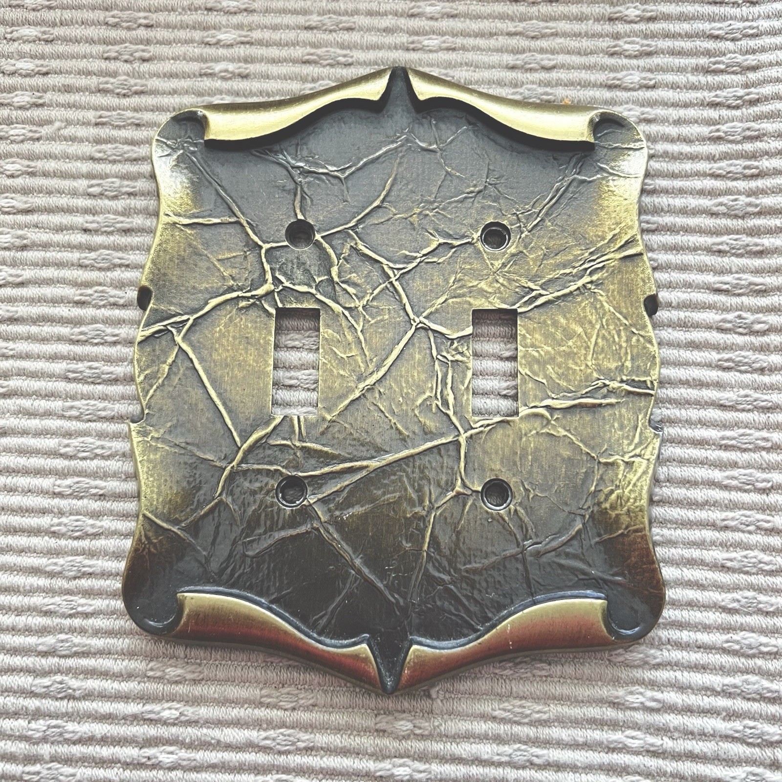 Vintage Decorative Metal Double Light Switch Wall Plate Cover | Antique Brass
