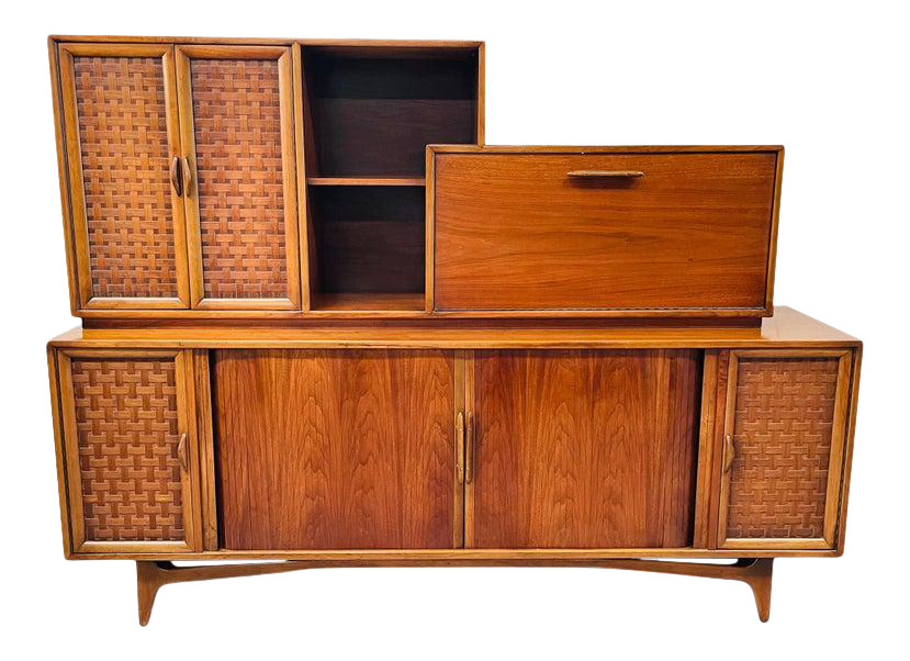 Mid Century Modern Danish Teak Credenza, Sideboard, Bar or Cocktail Cabinet