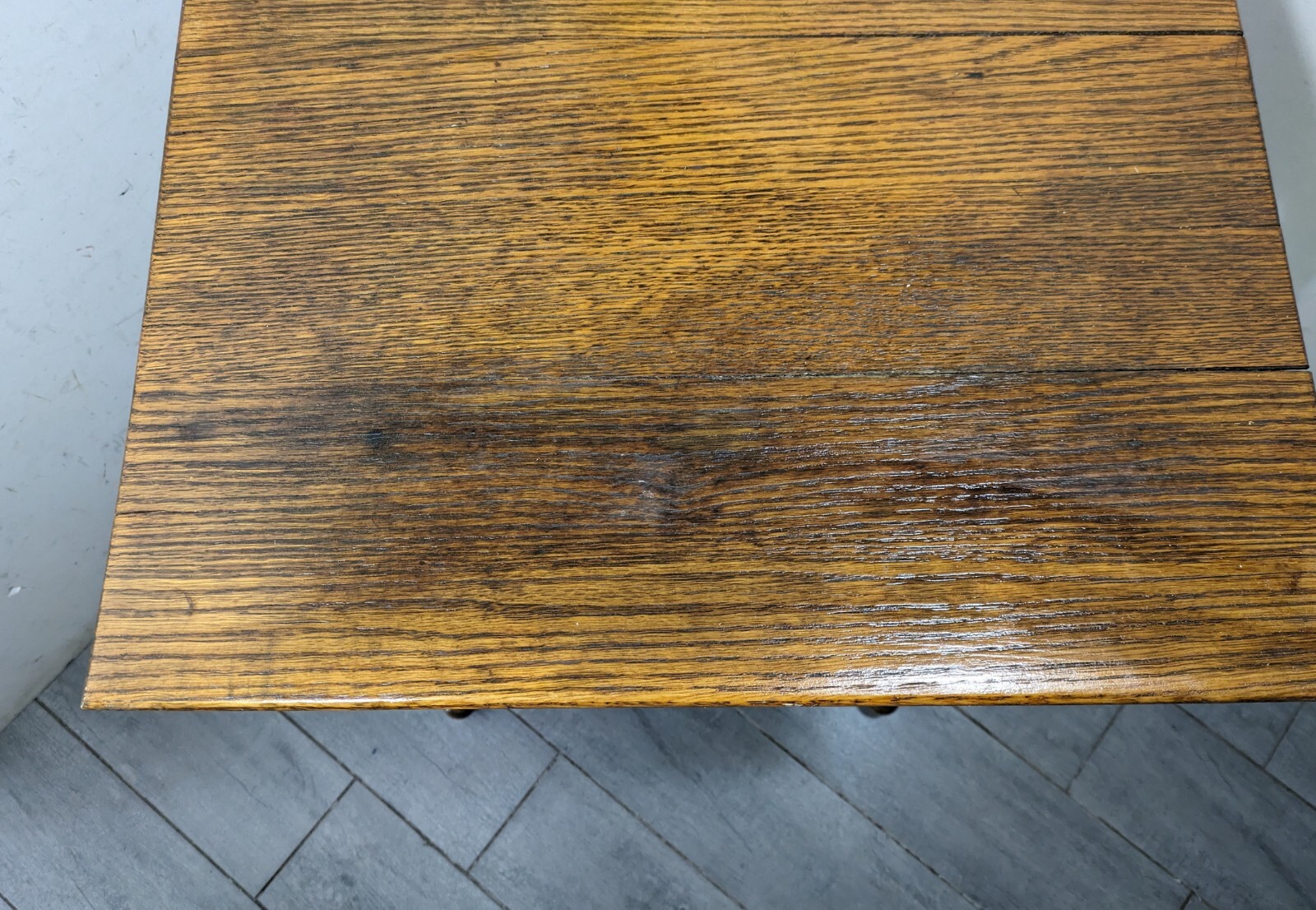 Antique Rustic Victorian Square Oak Wood Parlor Table Turned Legs C94