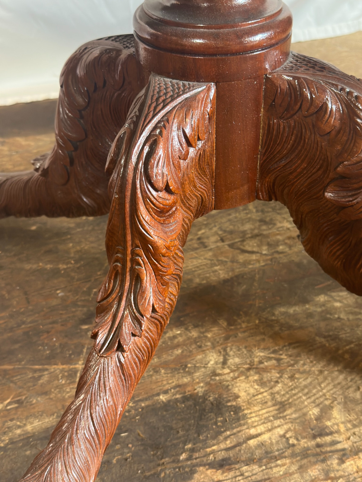 Antique empire DINING carved table Philadelphia hairy paw feet 1820 classical