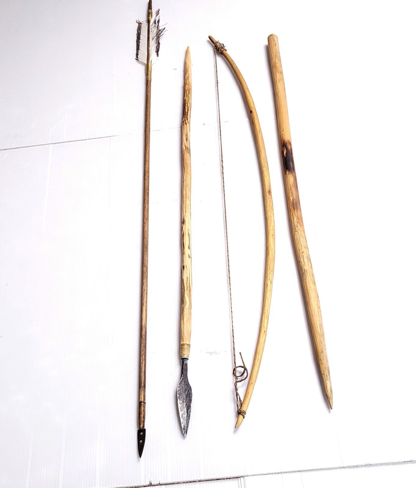 Vintage Hand Forged Iron Spear Point Arrow Head Set Tribal Lot Hunting Wood Bow