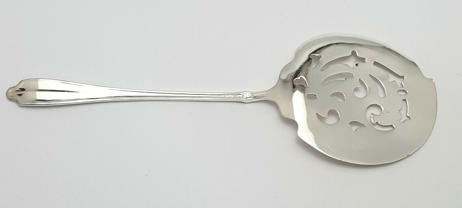 Sterling Silver Elegant Slotted Flat Food Preparation Spoon 7 1/4″ Inch 29