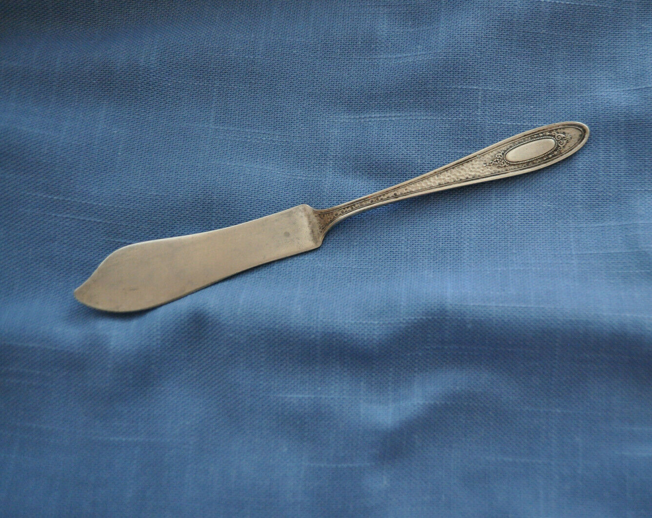 Vintage Monroe Silver Co Vassar / SEB Four 1939 Butter Knife Silverplate Piece 