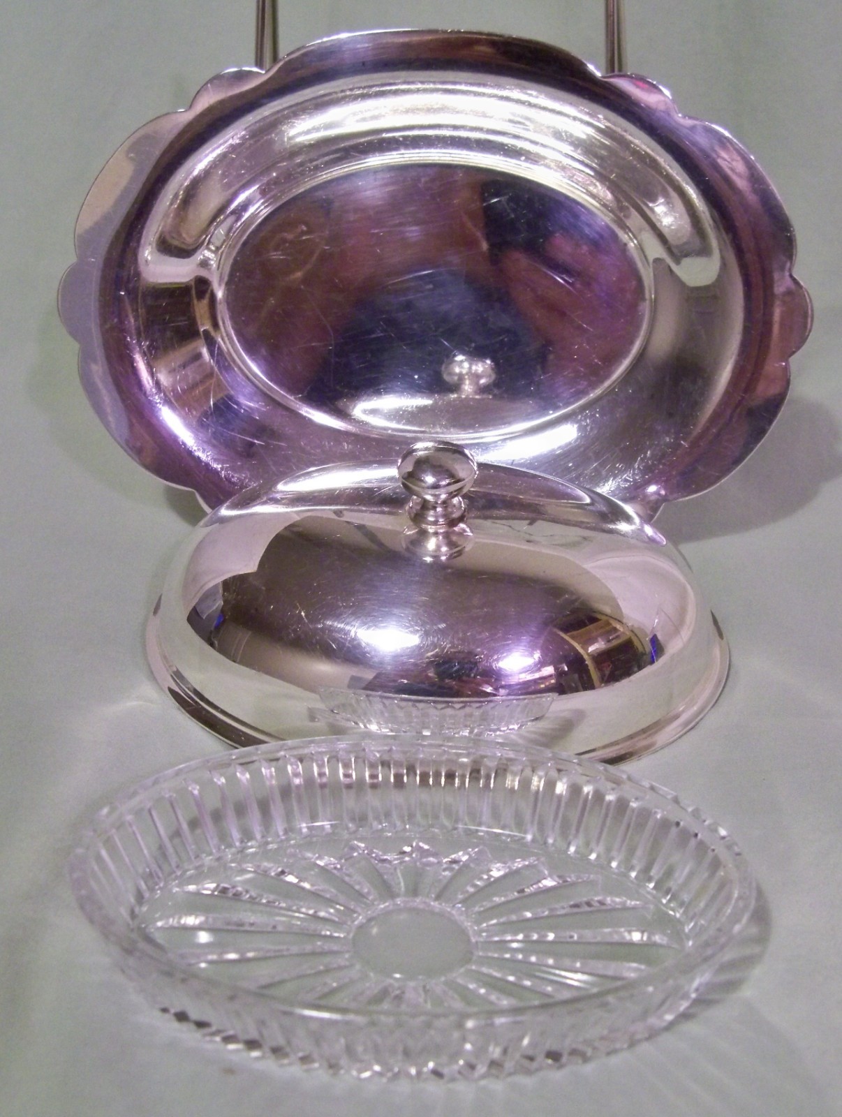 ART S CO SILVER PLATE SMALL BUTTER DISH w/ LID AND GLASS INSERT #47