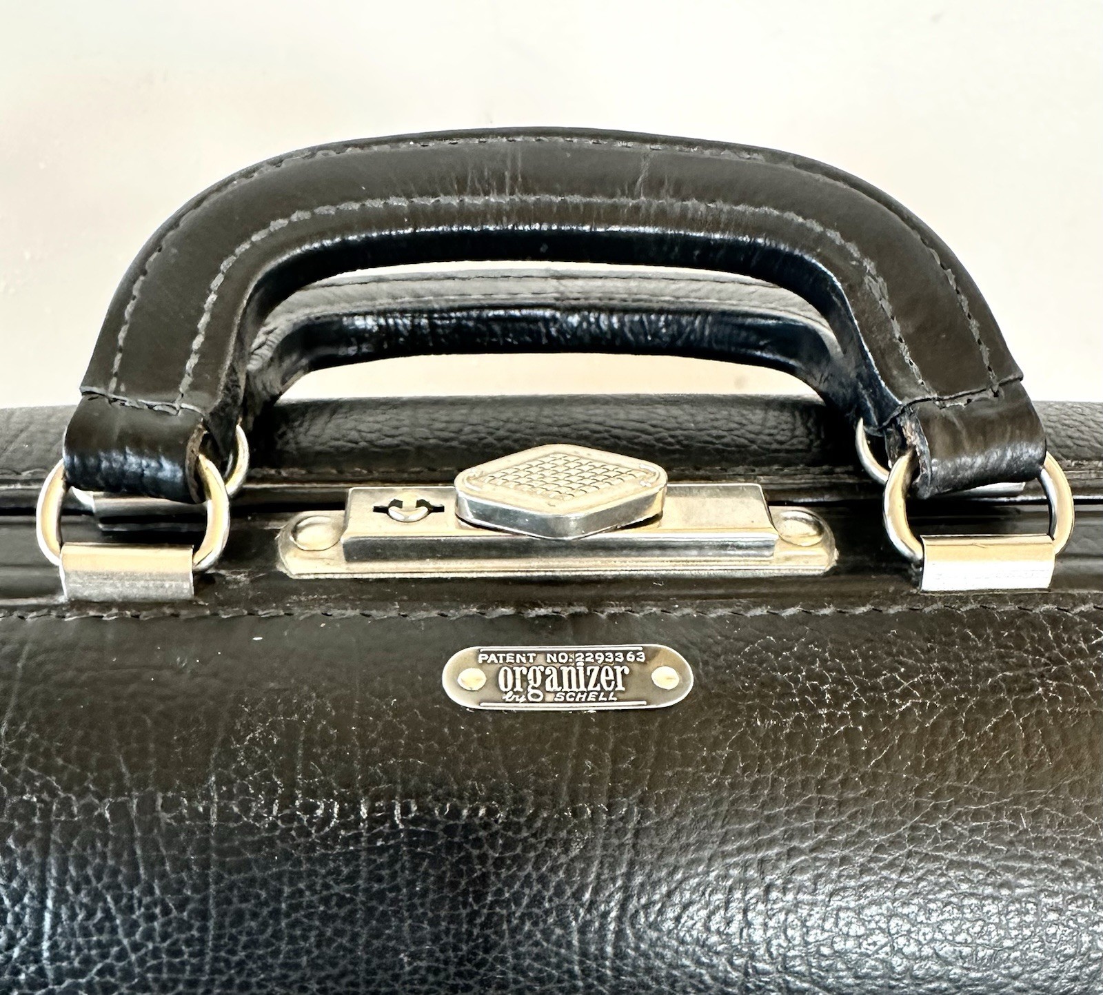 Vintage Schell Leather Doctor Bag Model 5681-54425 Satchel Physicians Medical
