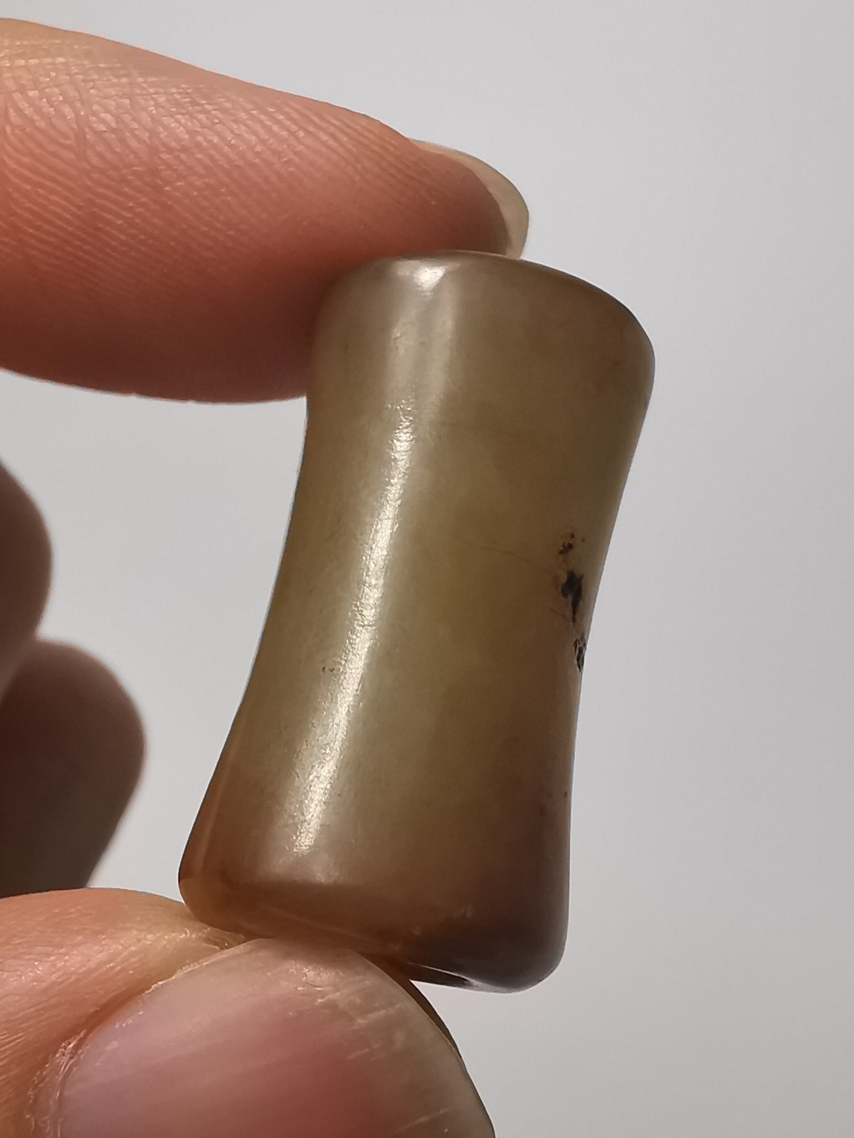 Chinese Ancient Liao dynasty Waist-shaped jade tube bead