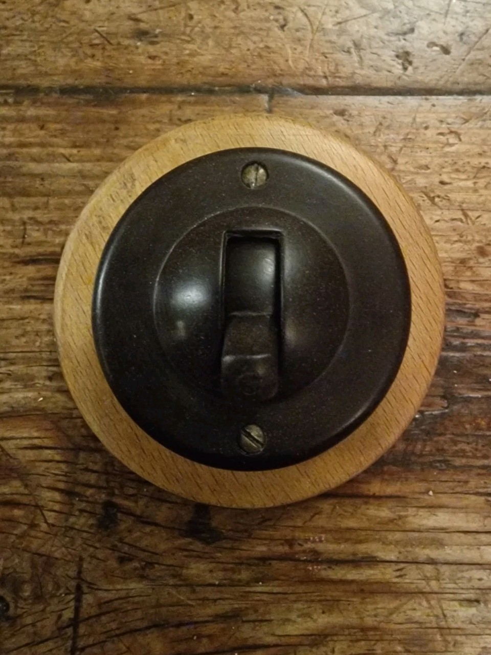 Crabtree Bakelite and China Dolly Switch on Beech Pattress. 1 Way. 2 Available