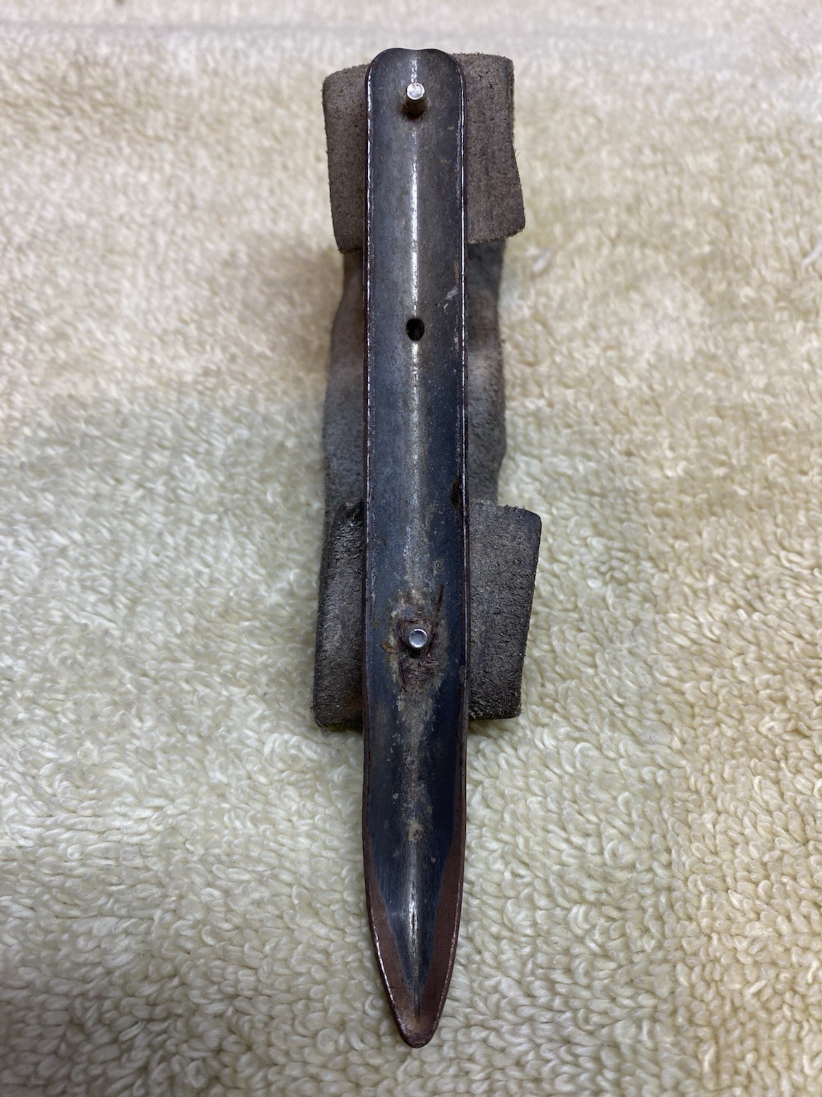 Vintage Antique Corn Husker Shucker Metal Hand Held Leather Handle Farm Tool