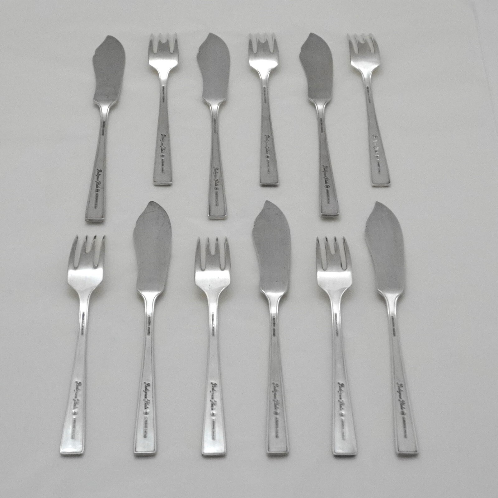 WINDSOR Design THOMAS TURNER & CO Silver Service Cutlery Six Pairs Fish Eaters