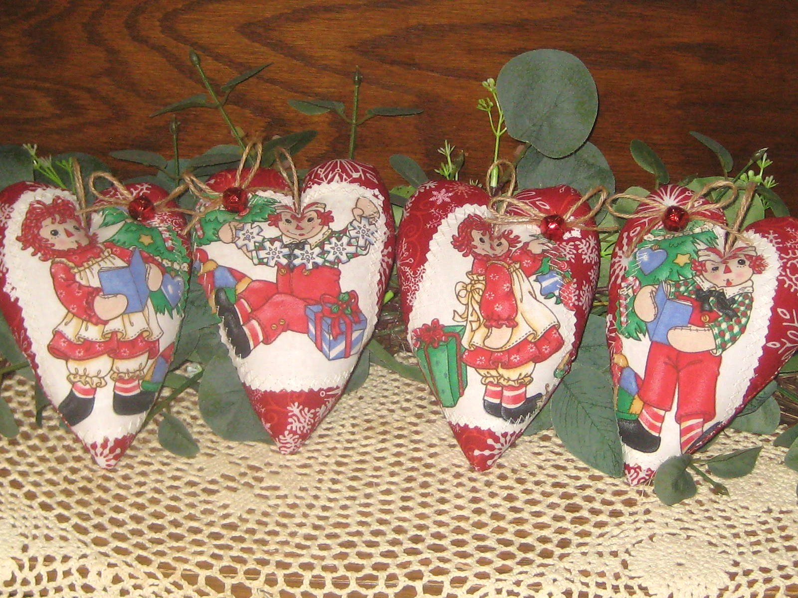 Christmas Decor 4 Retro Fabric Hearts Ornaments Wreath Accents Handmade Gift