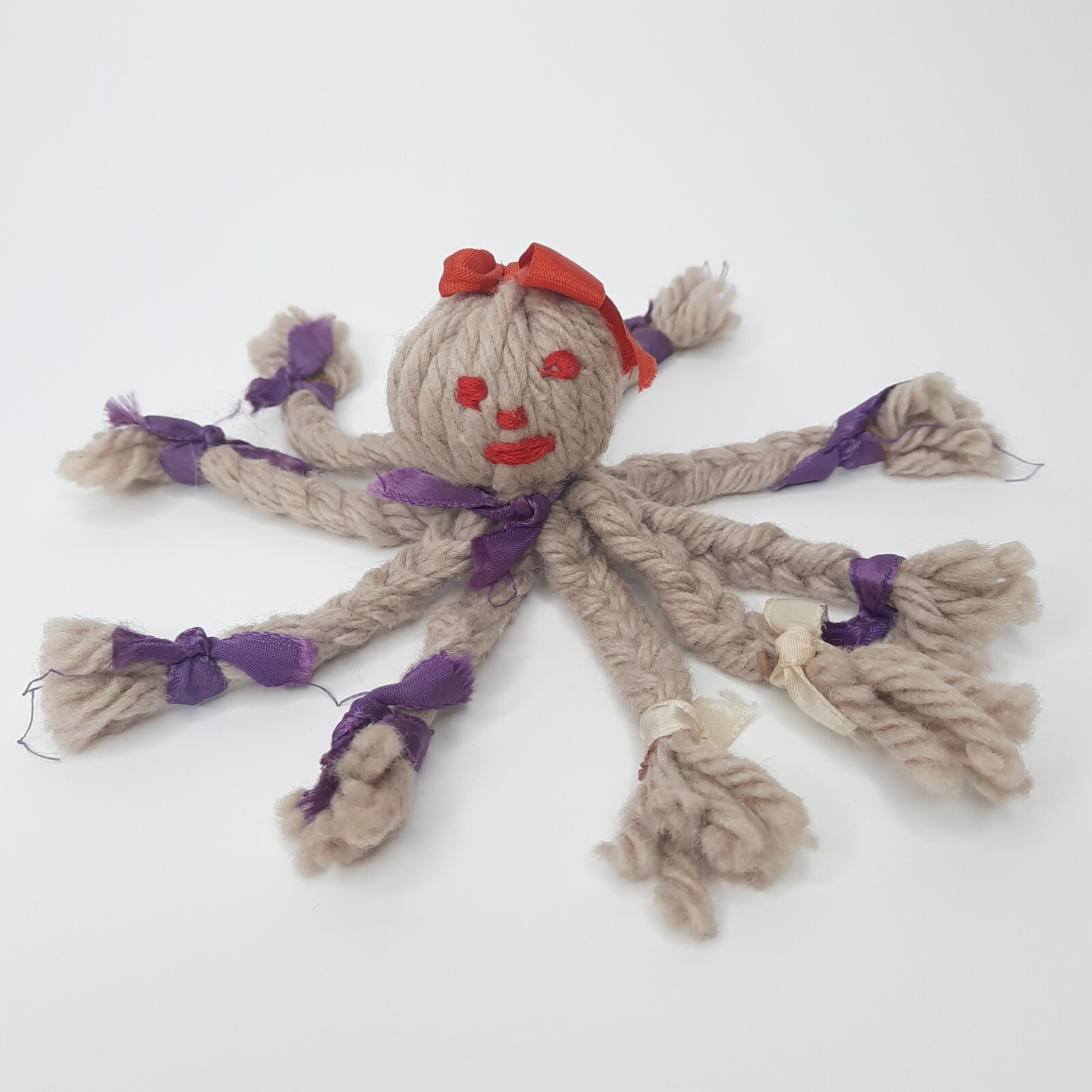 Primitive Gray Wool Yarn Octopus Antique Vintage Craft 9 Legs Naive Homemade