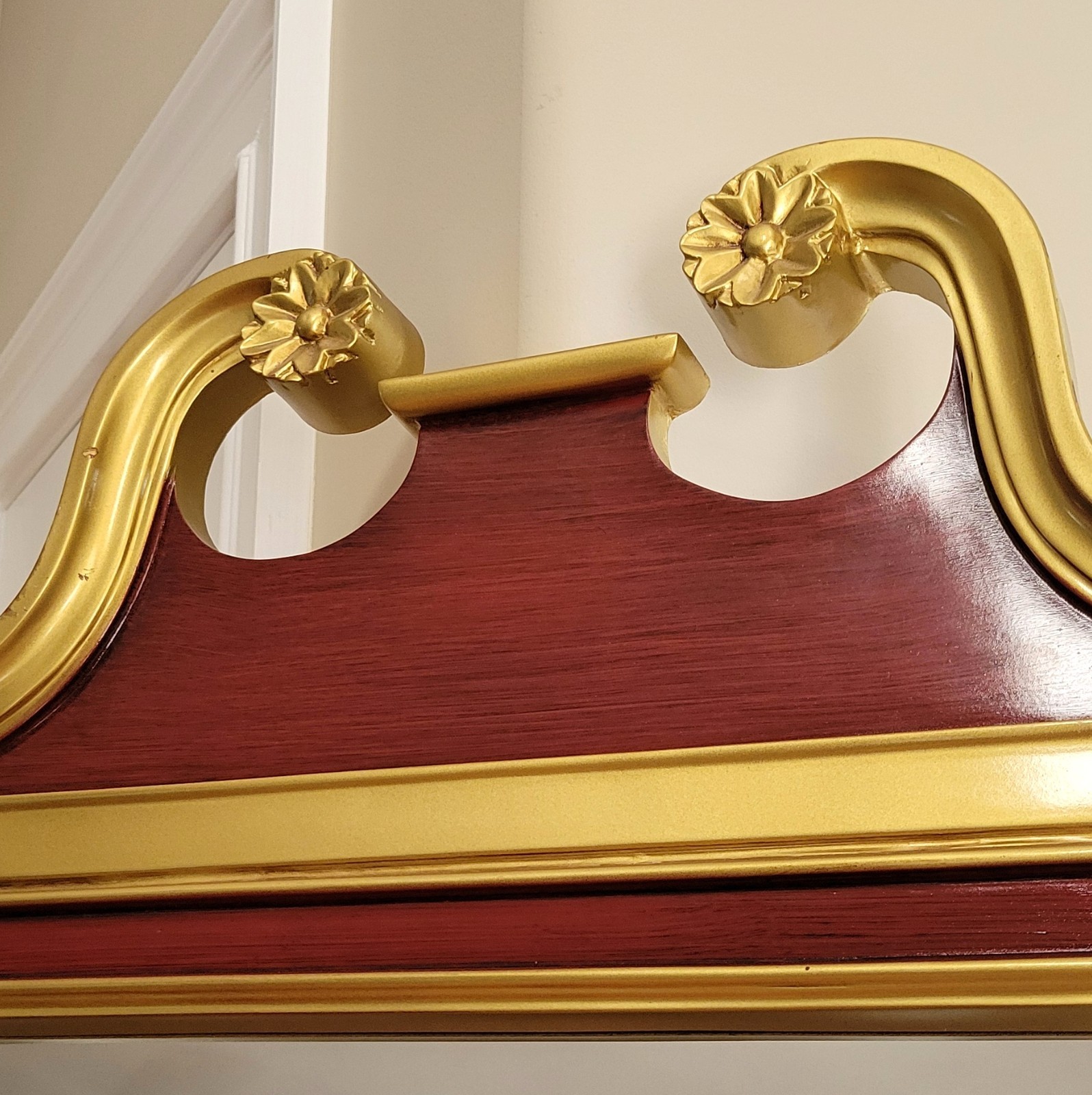 Vintage Federal/Chippendale Style Red & Gold Mirror Rosettes & Carved Fretwork!