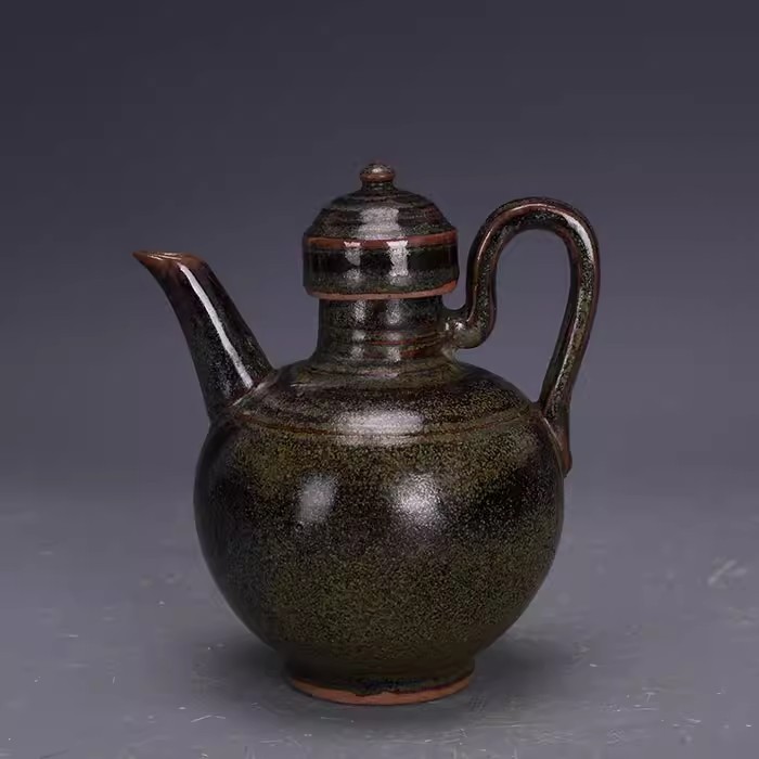 Chinese Song Yue Kiln Tea Dust Glaze Porcelain Flagon Wine pot Teapot 6.3 inch