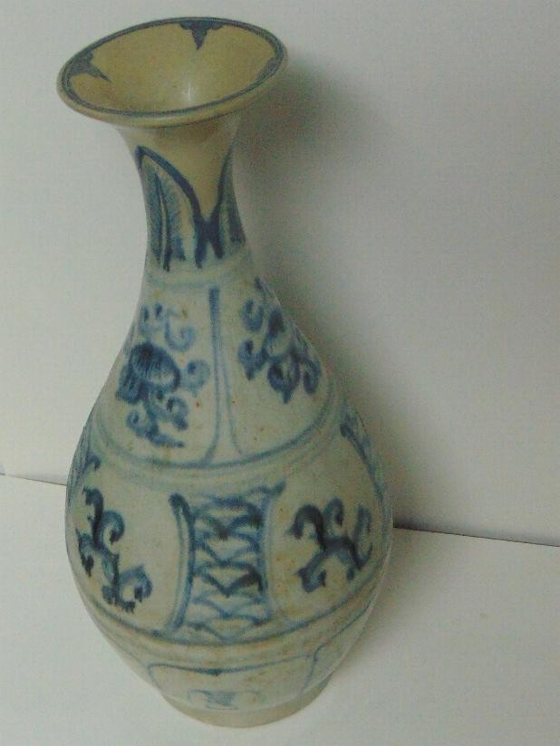 Hoi An Shipwreck Large Blue & White Yuhuchun Bottle/Vase Late 15th Cent.