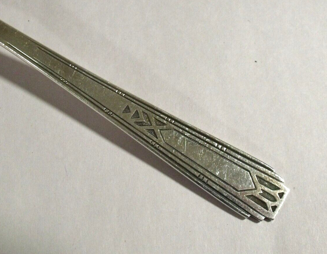 Oneida Silverplate 1932 FRIENDSHIP MEDALITY Meat Fork
