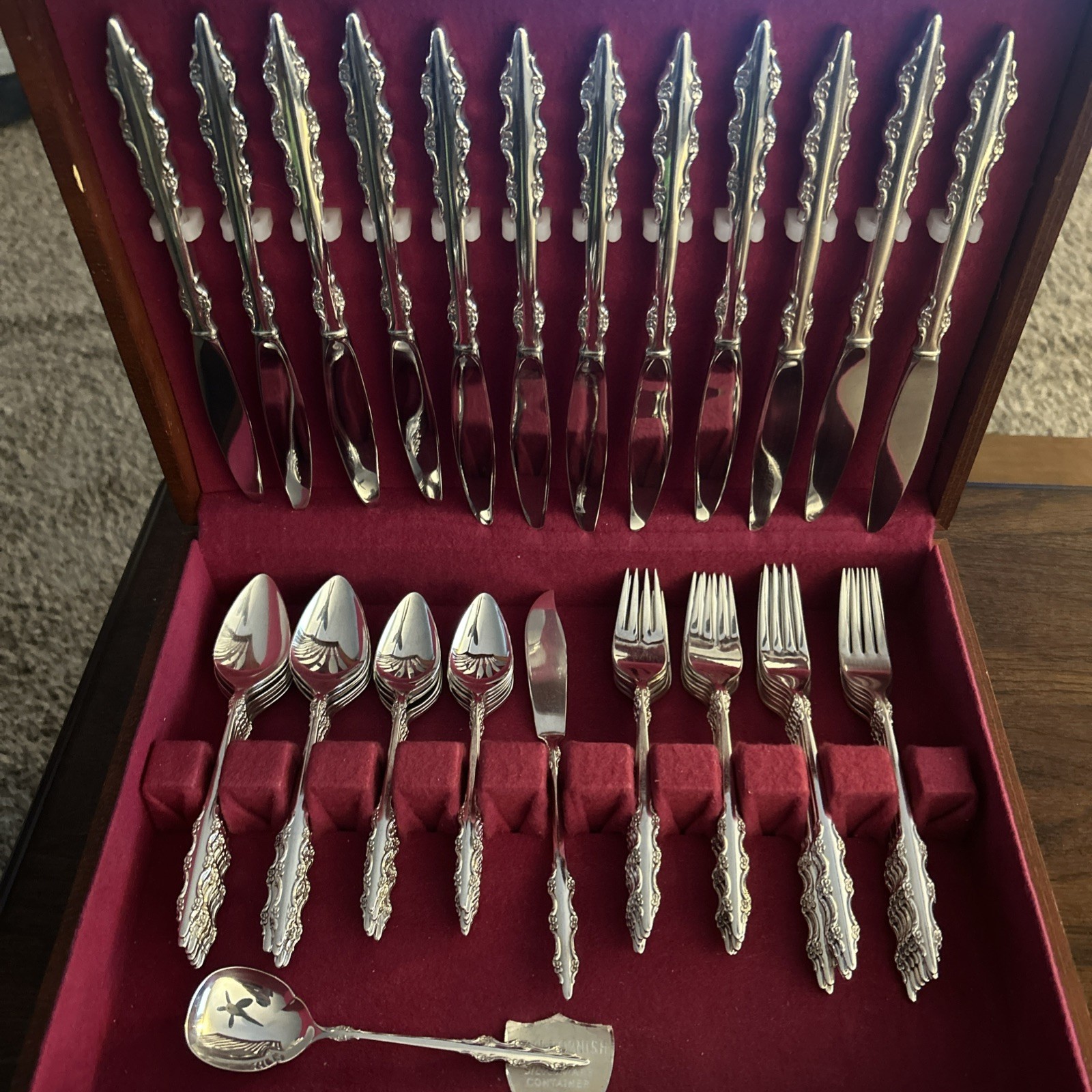 67 International Empress Deep Silver Silverplate 1969 Flatware – Sevice for 12