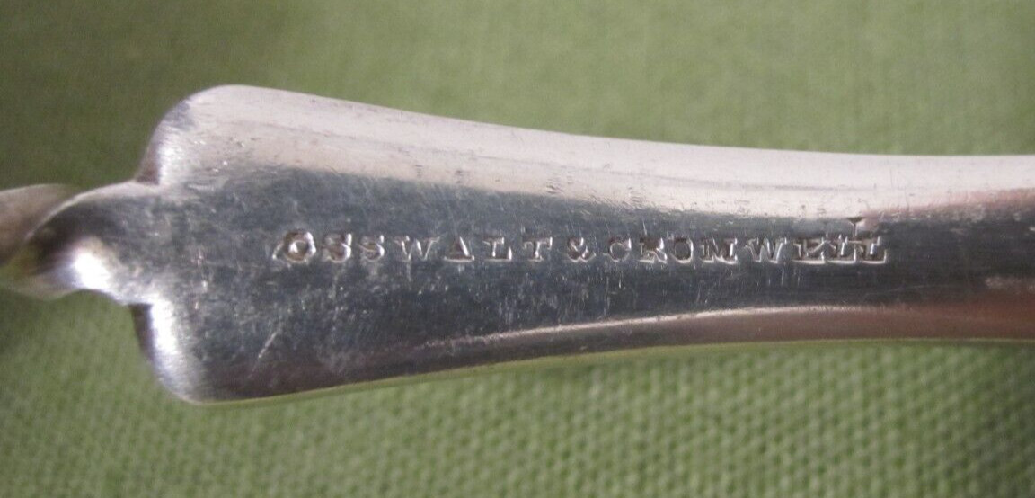 ANTIQUE OSSWALT & CROMWELL SOLID STERLING SILVER BUTTER KNIFE 7 1/2″ & 47 GRAMS