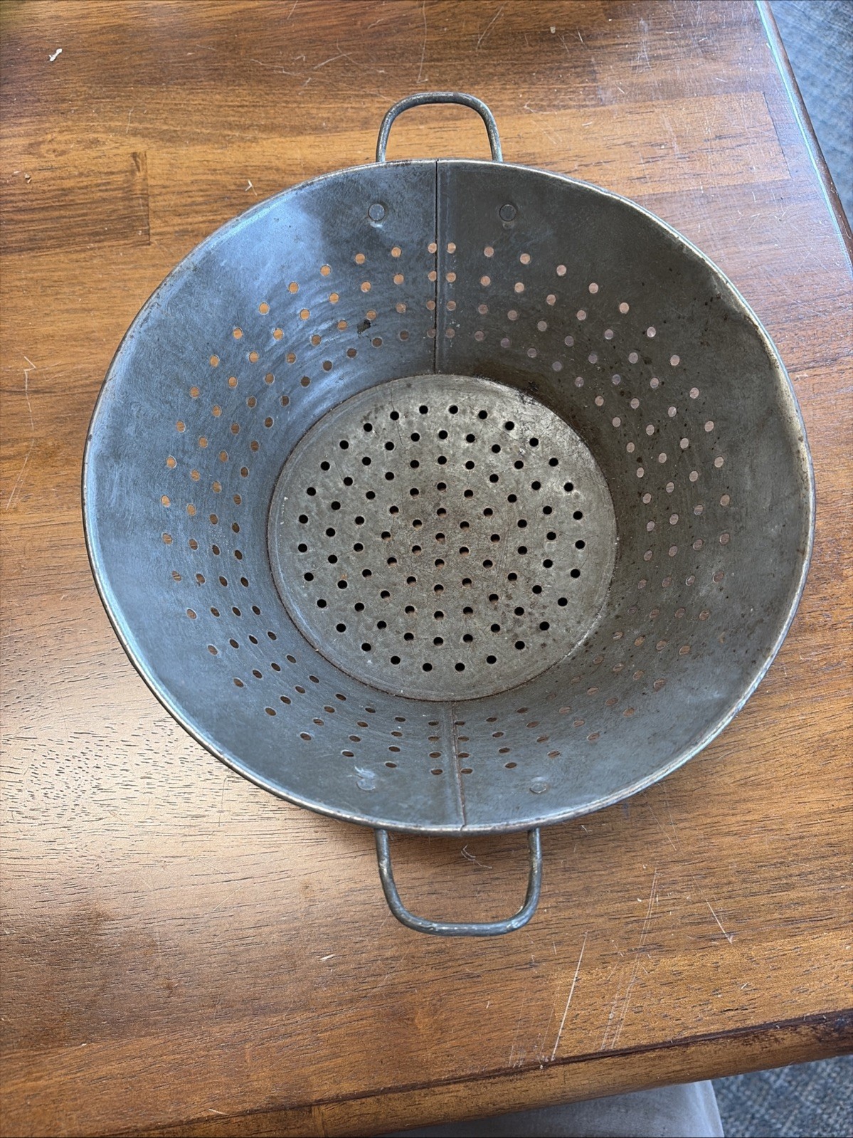 Primitive Antique Country Kitchen Punched Tin Colander Strainer 3 Handle 10” Dia