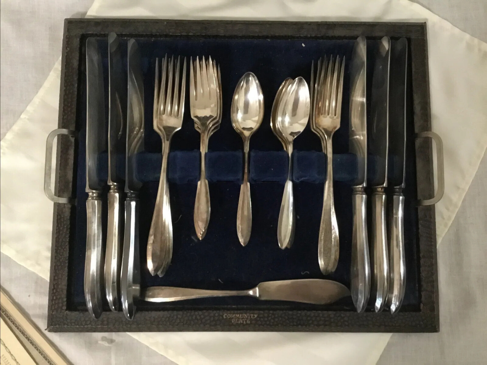 VTG Oneida REVERIE Pattern Silver-plated Flatware Collection Pc 26