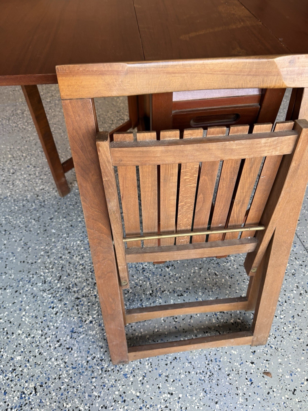 Vintage MCM Drop Leaf Table Alberto Bazzan/Aldo Jacober Trieste Folding Chairs