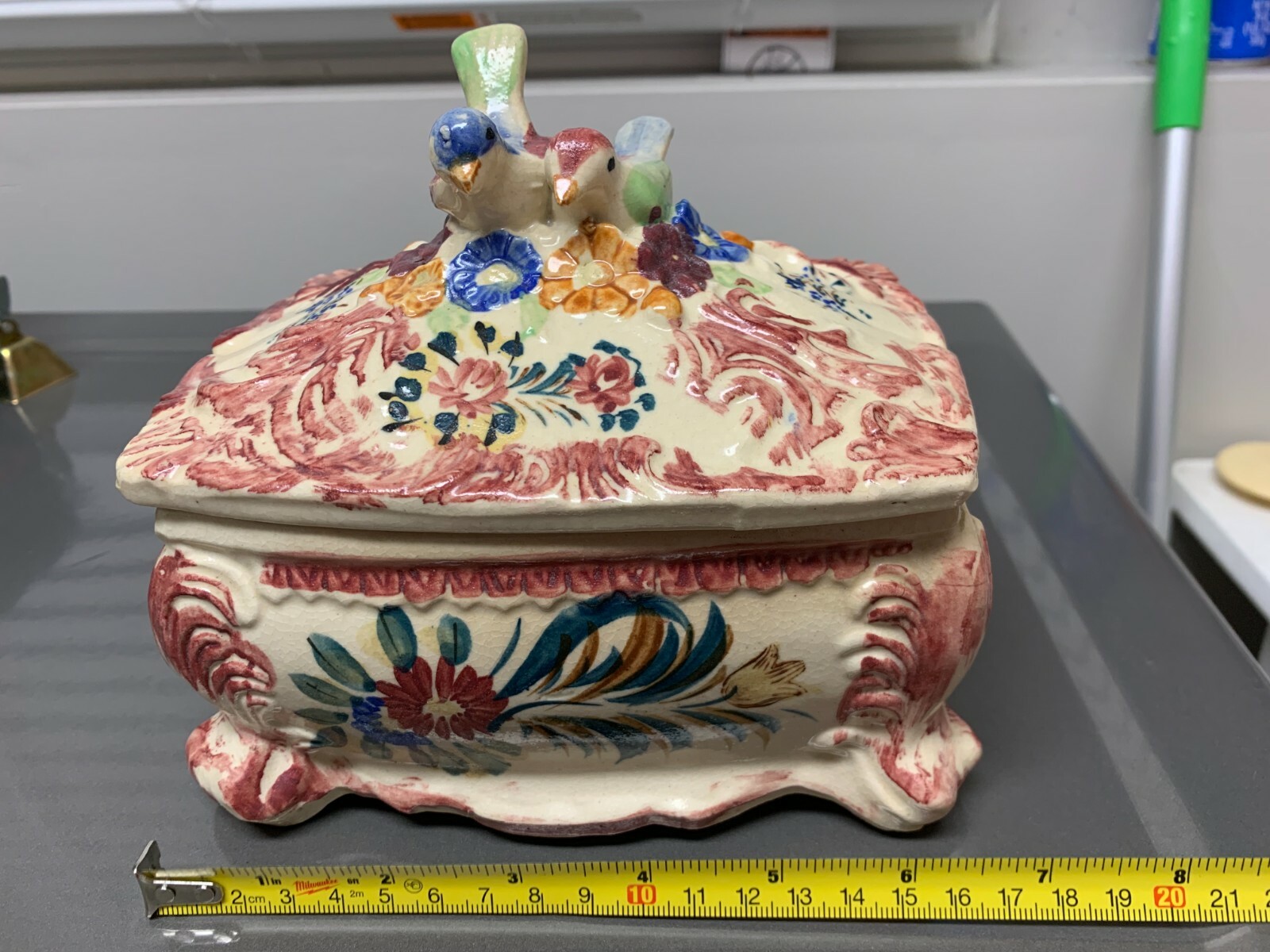 vintage Japan Bird CONTAINER + LID (weighs 2 lbs. 1oz.)