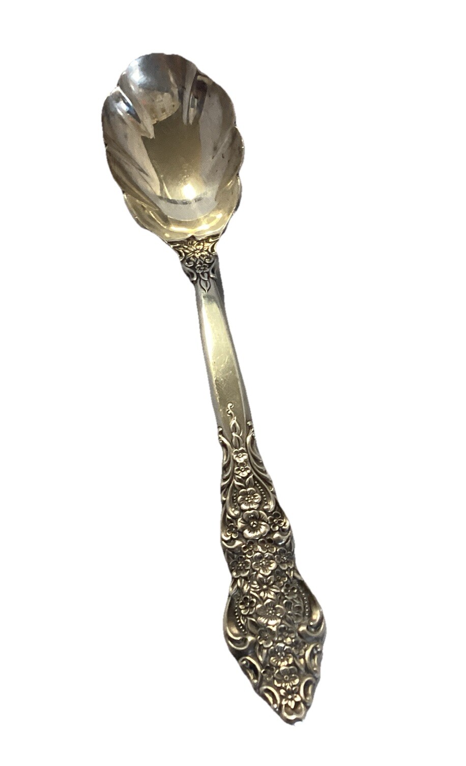 1847 Rogers Bros Reposse Scallop Spoon