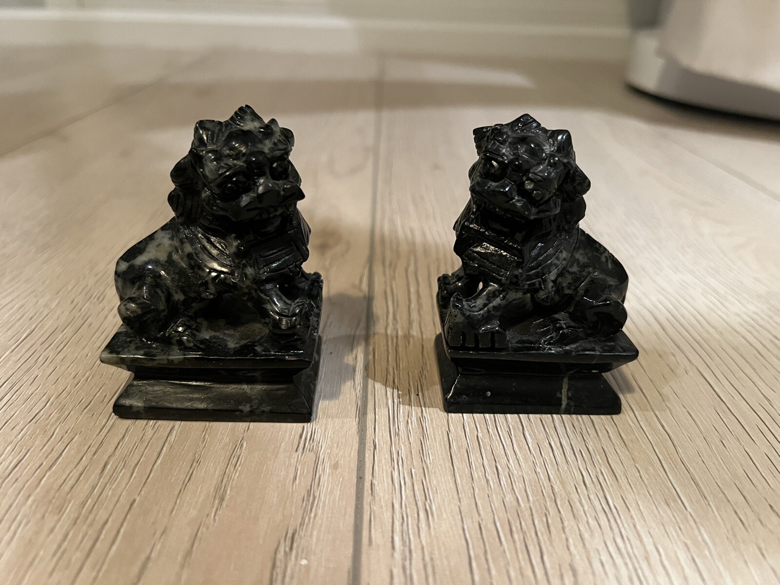 Vintage Pair Of Green Jade Chinese Foo Dog Statue 2 1-2 Inches