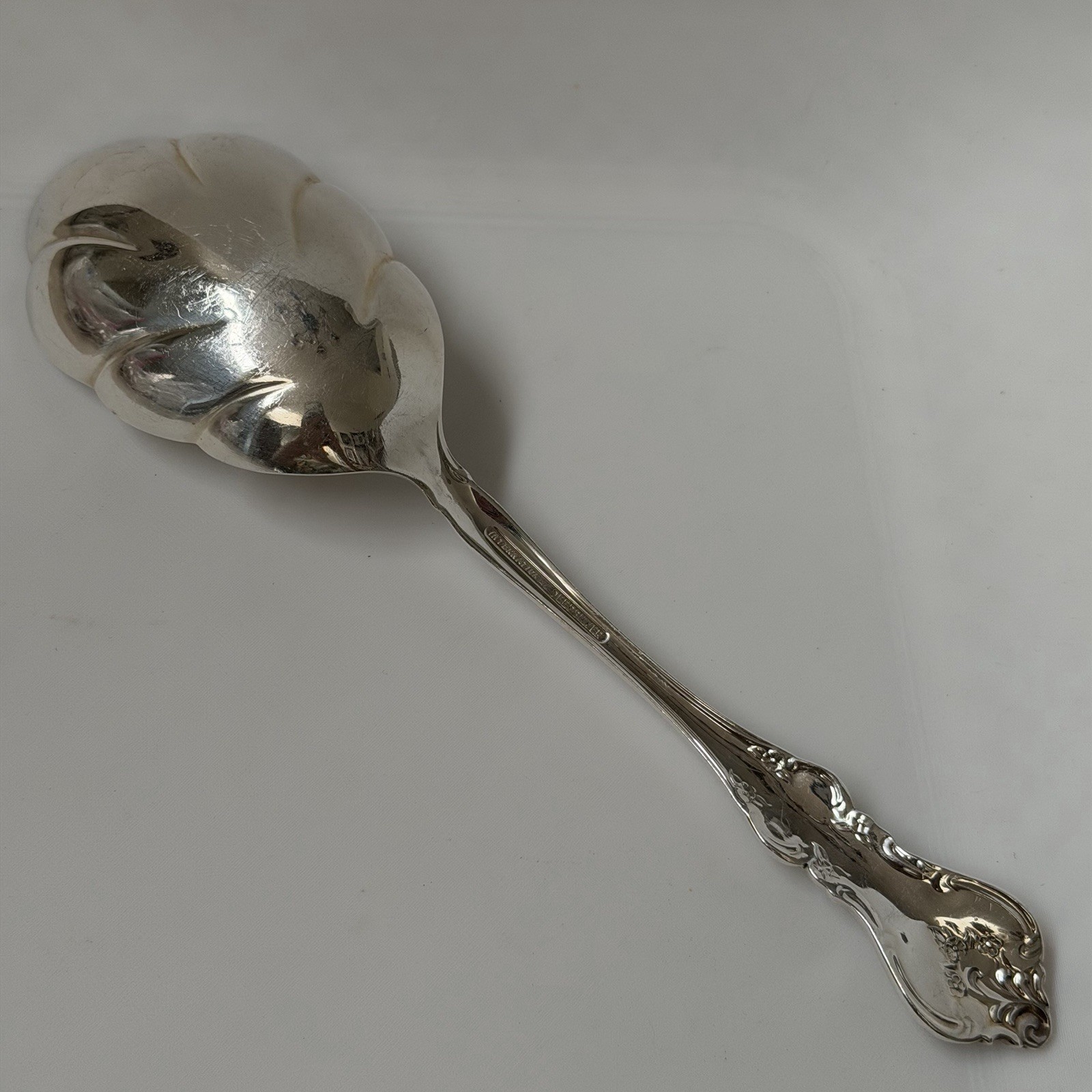 International DeepSilver Orleans Silverplate 1964 Solid Shell Casserole Spoon 9”