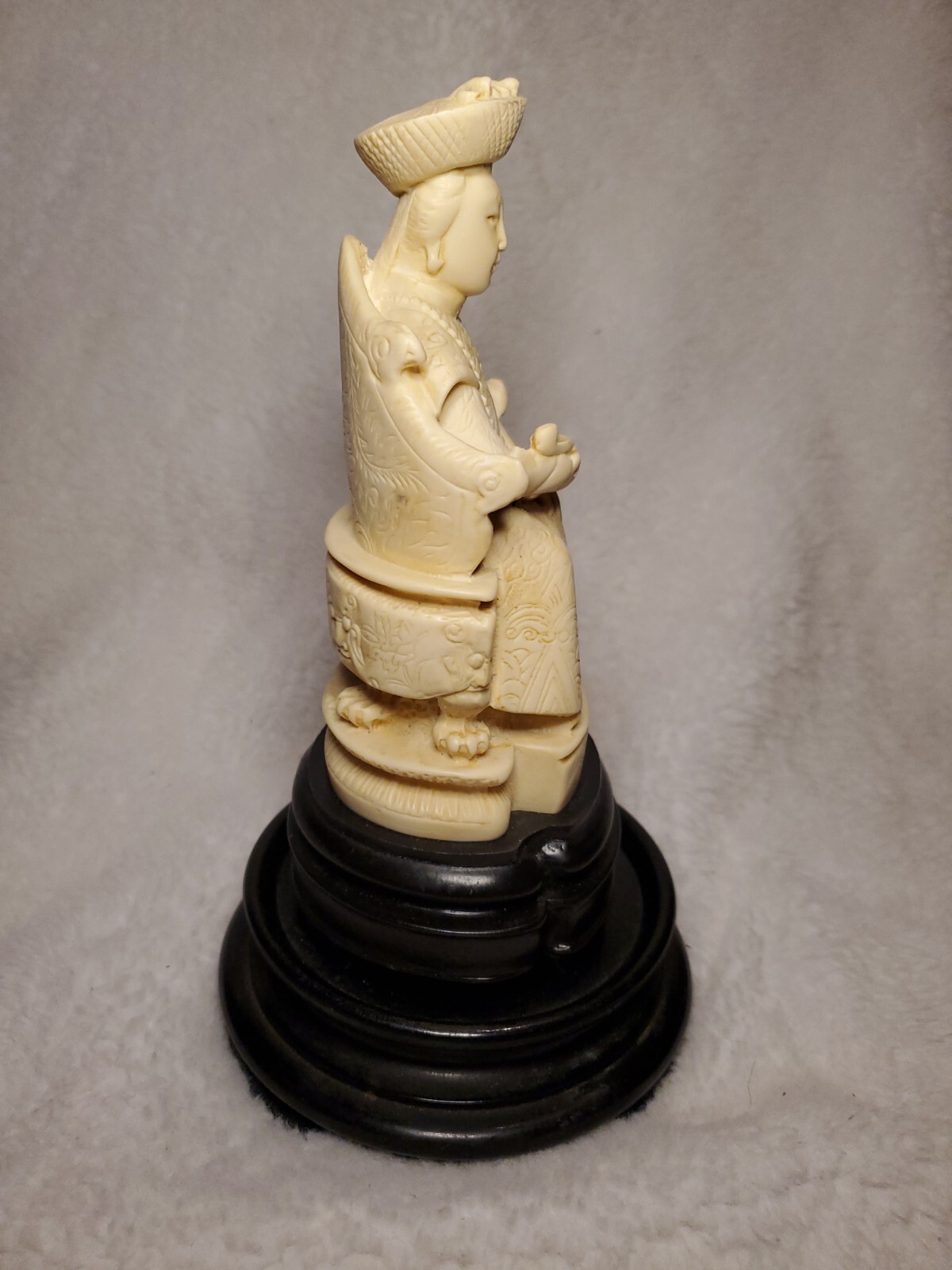Chinese Hand-Carved Resin Emperor & Empress Figures 9″ With Glass & wooden Base