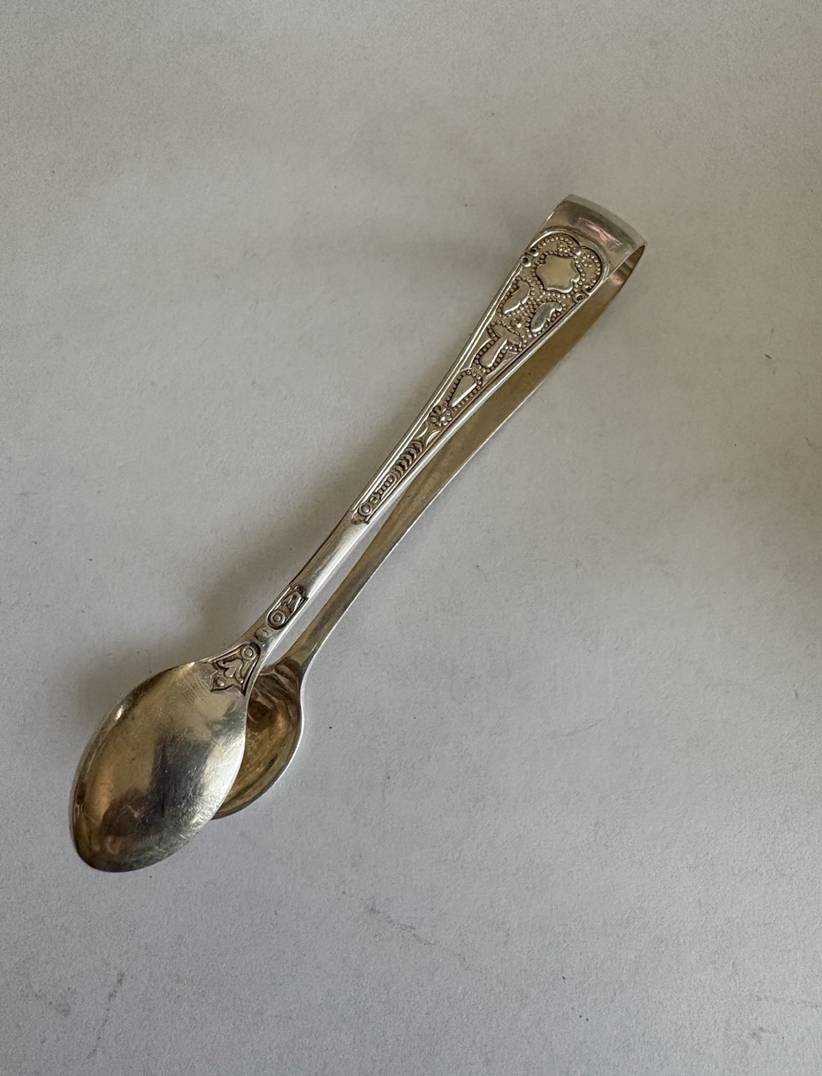 Antique Sterling Silver Sugar Tongs 22 Grams Sheffield E.M. Dickerson