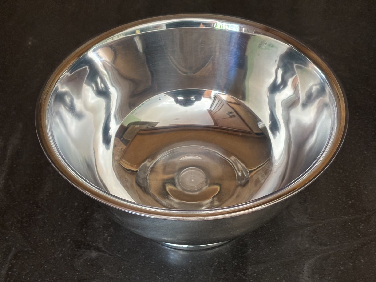Oneida Paul Revere Reproduction 10” Silver Plated Bowl with plastic liner