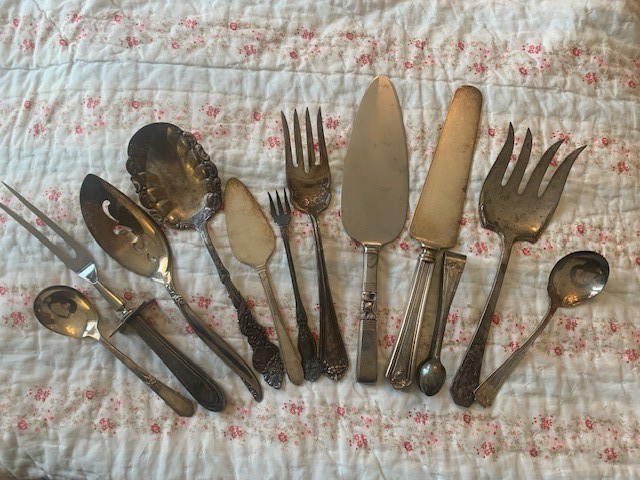 12 Vintage Silverplate SERVING Forks Spoons LOT Wedding Crafts Mixed Silver old