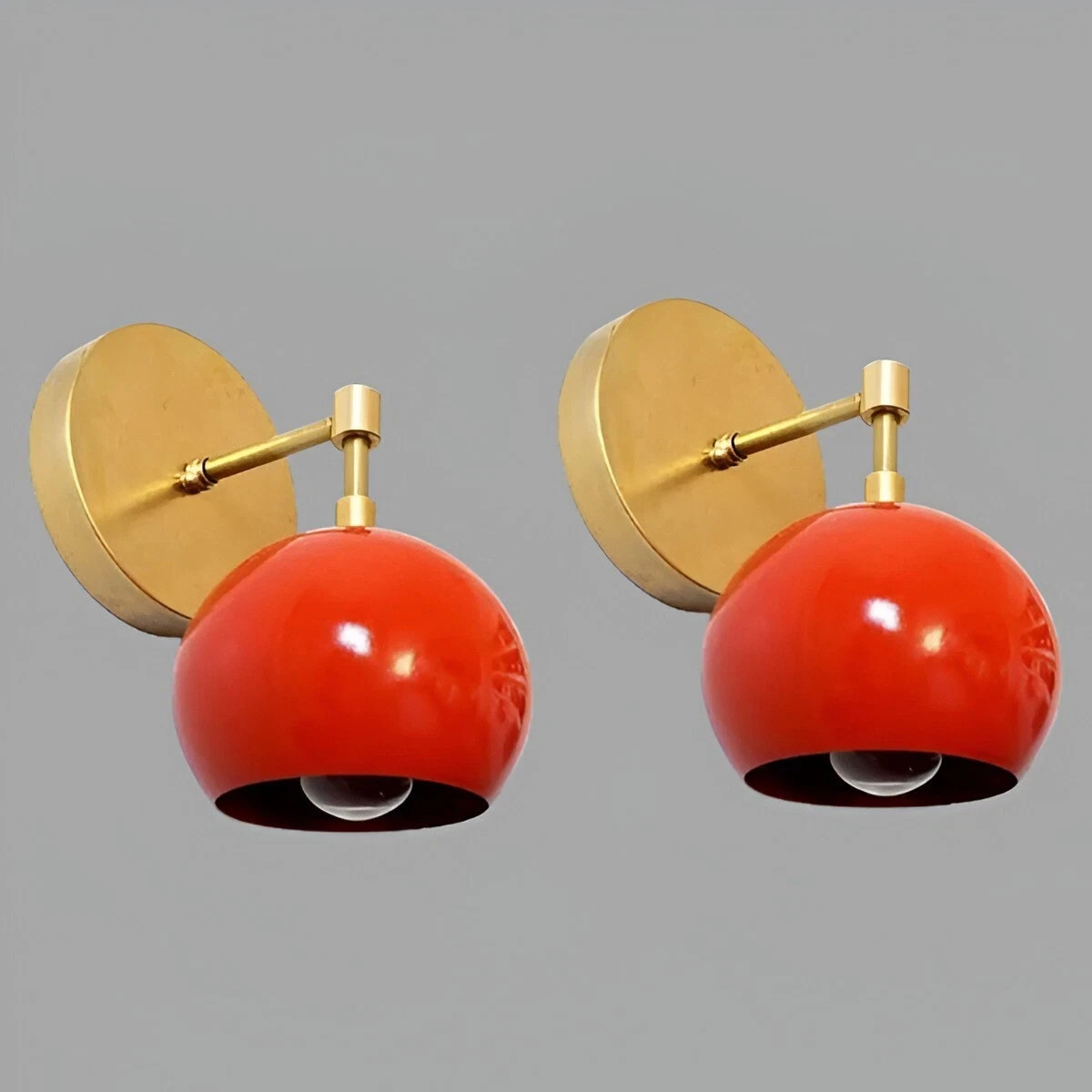 2 pcs of 1950’s Mid Century Brass Italian Diabolo Wall Sconce Fixture Lamp