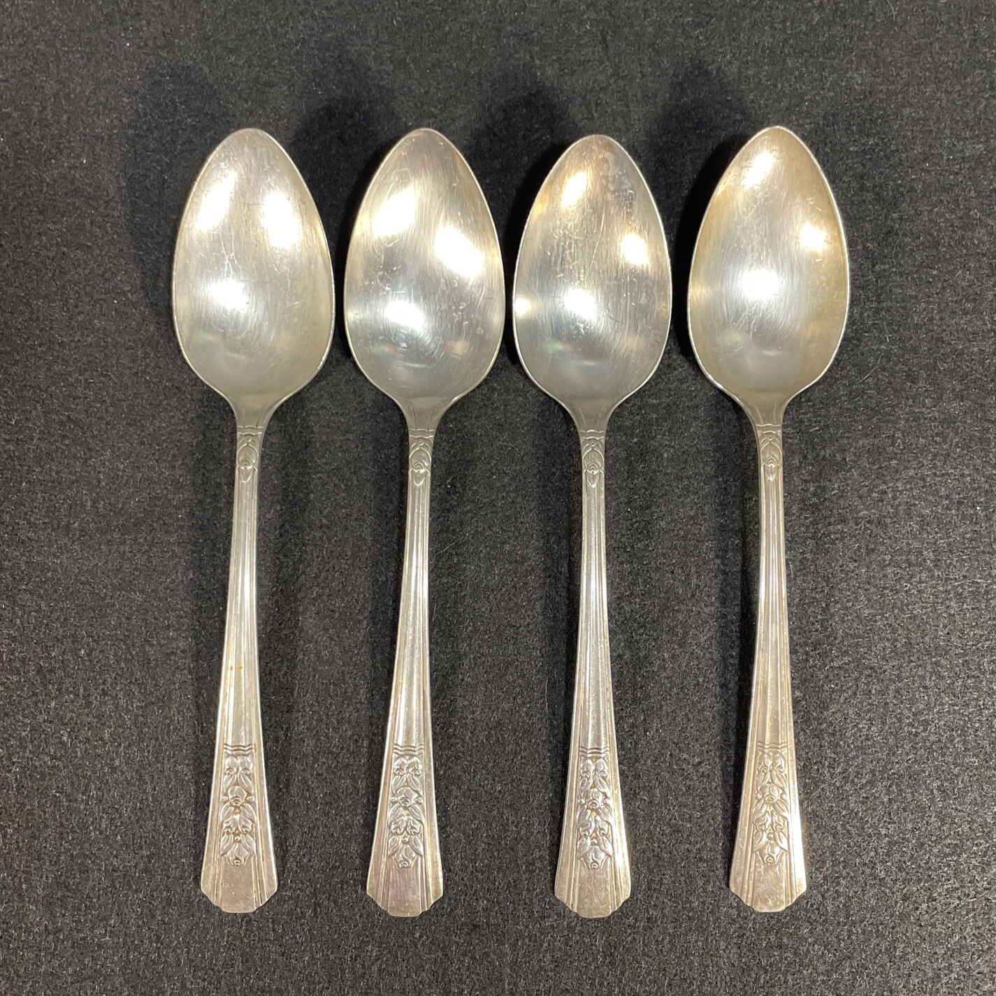 4 pc Wm. A. Rogers Oneida Silverplate ROSALIE TABLESPOON 7-1/8″ no monogram